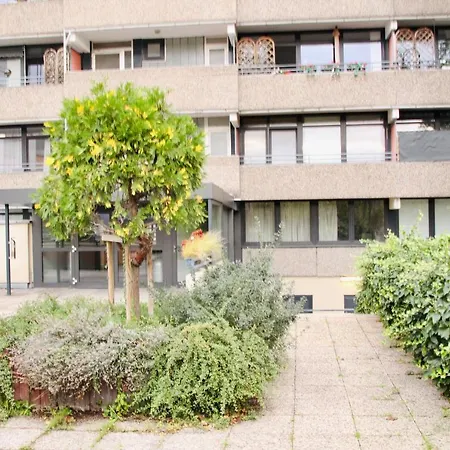 Neuss-duesseldorf Messe, Balkon, Kueche * ניאוס