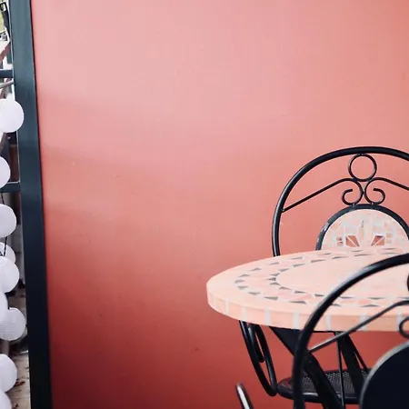 Neuss-duesseldorf Messe, Balkon, Kueche *