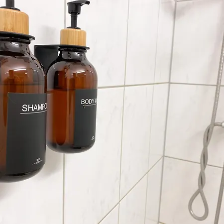 Neuss-duesseldorf Messe, Balkon, Kueche *