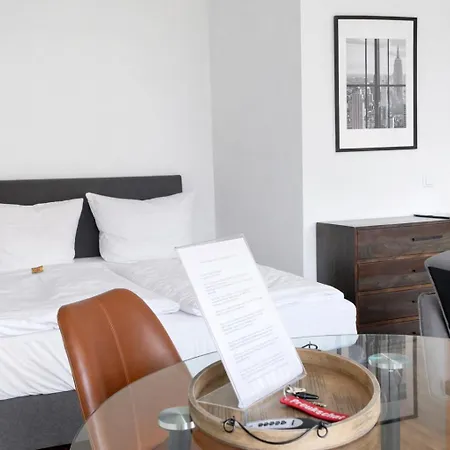 Lp-apartments Neuss-duesseldorf Messe, Balkon, Kueche Appartement Neuss