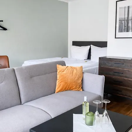 Lp-apartments Neuss-duesseldorf Messe, Balkon, Kueche Appartement Neuss