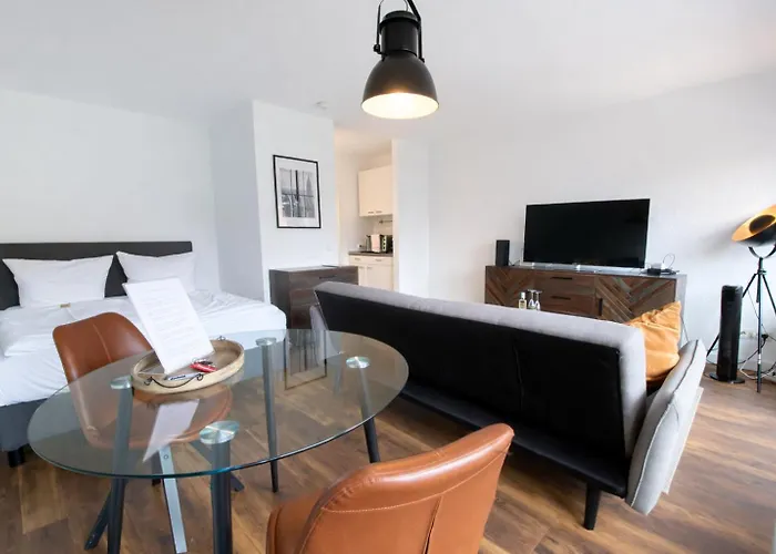 Neuss-duesseldorf Messe, Balkon, Kueche *